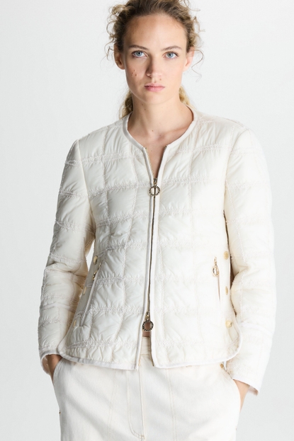 CUBE-SHAPED QUILTED NYLON A-LINE SHORT JACKET