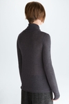 Turtleneck draped knit fitted sweater