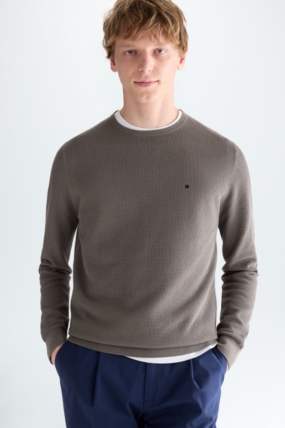 TEXTURED PIMA COTTON SWEATER