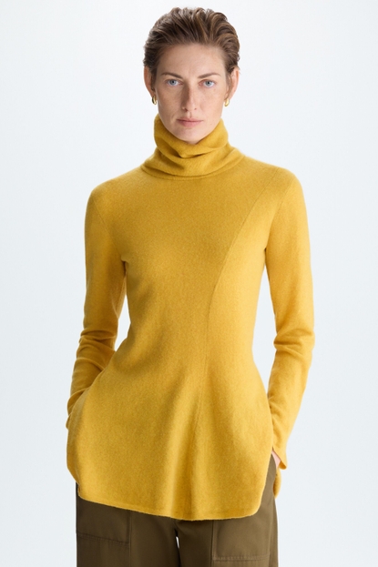 TURTLENECK WOOL ALPACA FITTED SWEATER